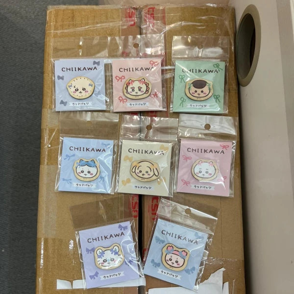 Chiikawa Wooden Badge – Natural Wood Pin 2nd Ver. (Japan)