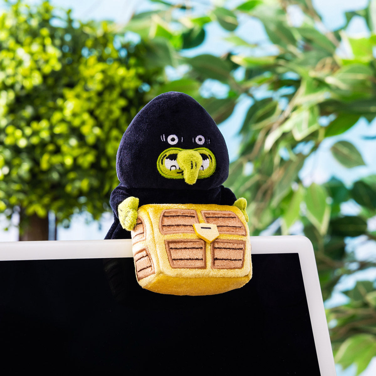 Chiikawa Desktop Plush – Treasure & Witch Ver. (Japan) – Zakka Concept