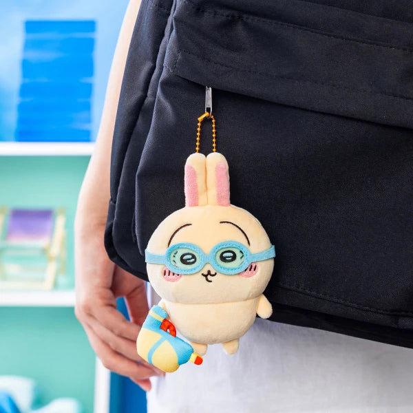 Chiikawa Mascot Plush – Usagi with Goggles & Water Gun (Japan)