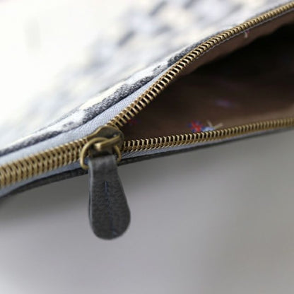 MOON x Hello Kitty British Design Clutch Bag Apple Check Japan Version