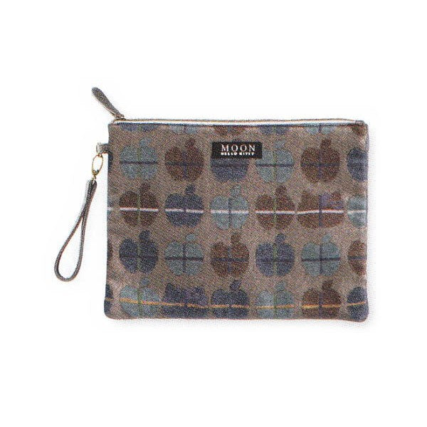 MOON x Hello Kitty British Design Clutch Bag Apple Check Japan Version