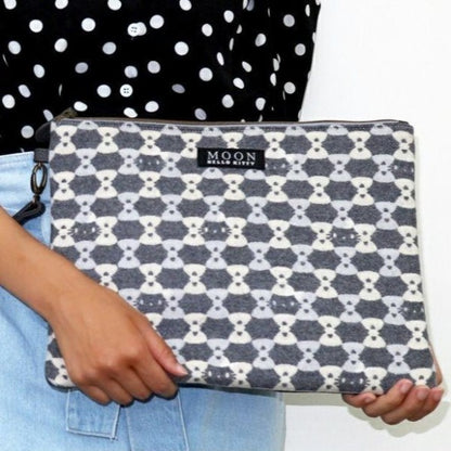 MOON x Hello Kitty British Design Clutch Bag Bow Japan Version Sanrio